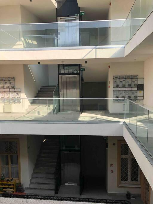 Luxury Cozy 2 Bdr Downtown Apt.4 Budapest Exterior foto