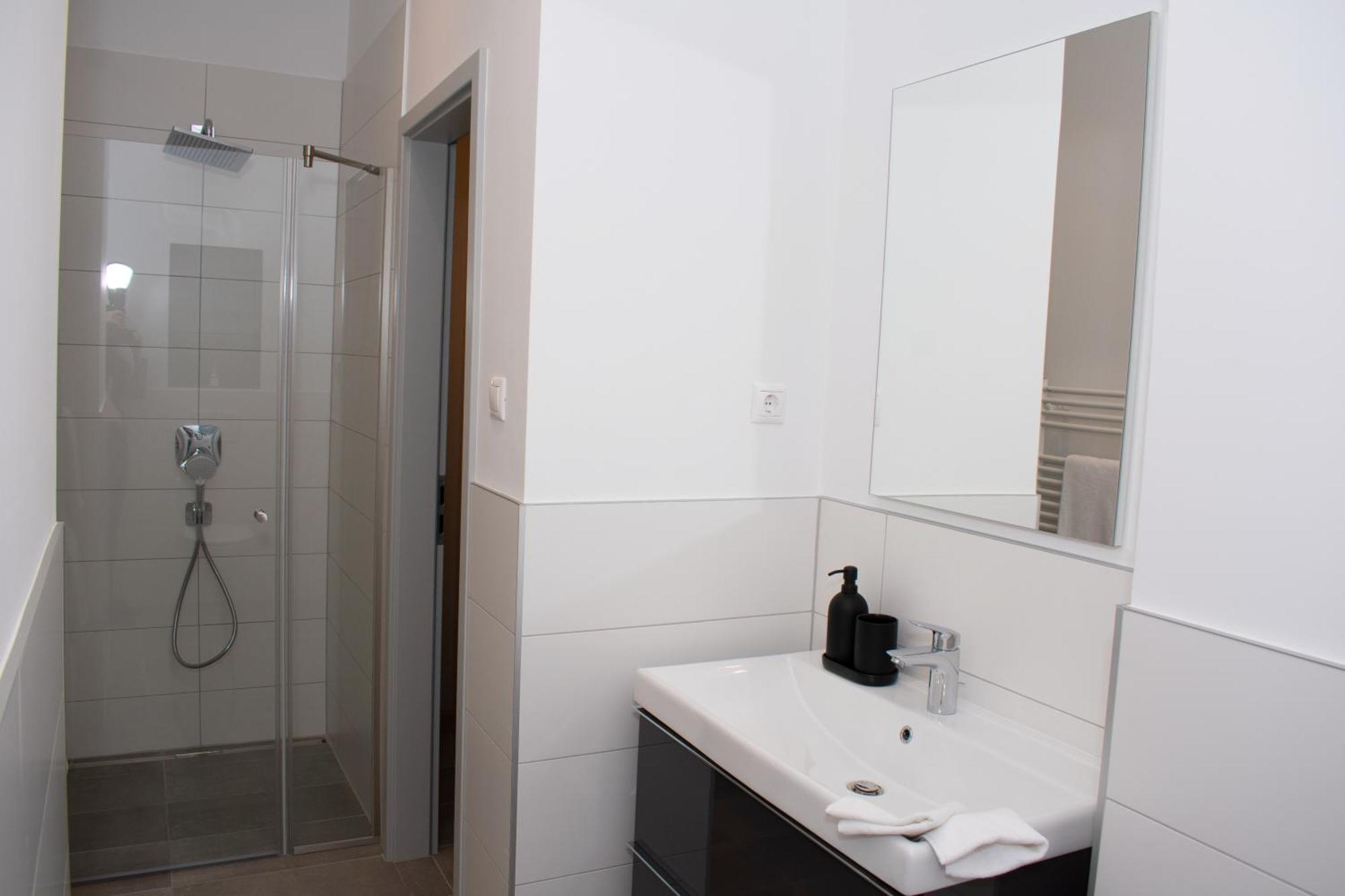 Luxury Cozy 2 Bdr Downtown Apt.4 Budapest Exterior foto